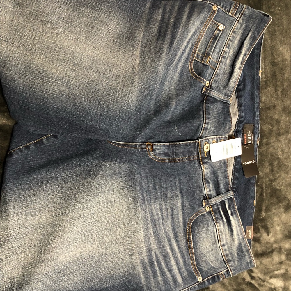 Torrid Premium Ultra Stretch Jegging,  size 26R